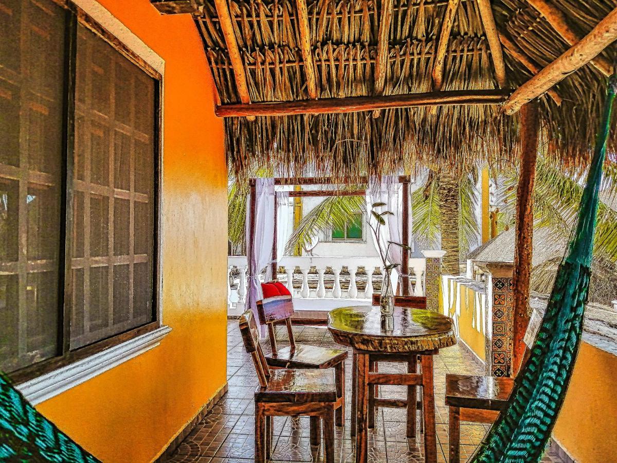 Beachfront Apartment Hacienda Del Cuyo El Cuyo Exterior foto
